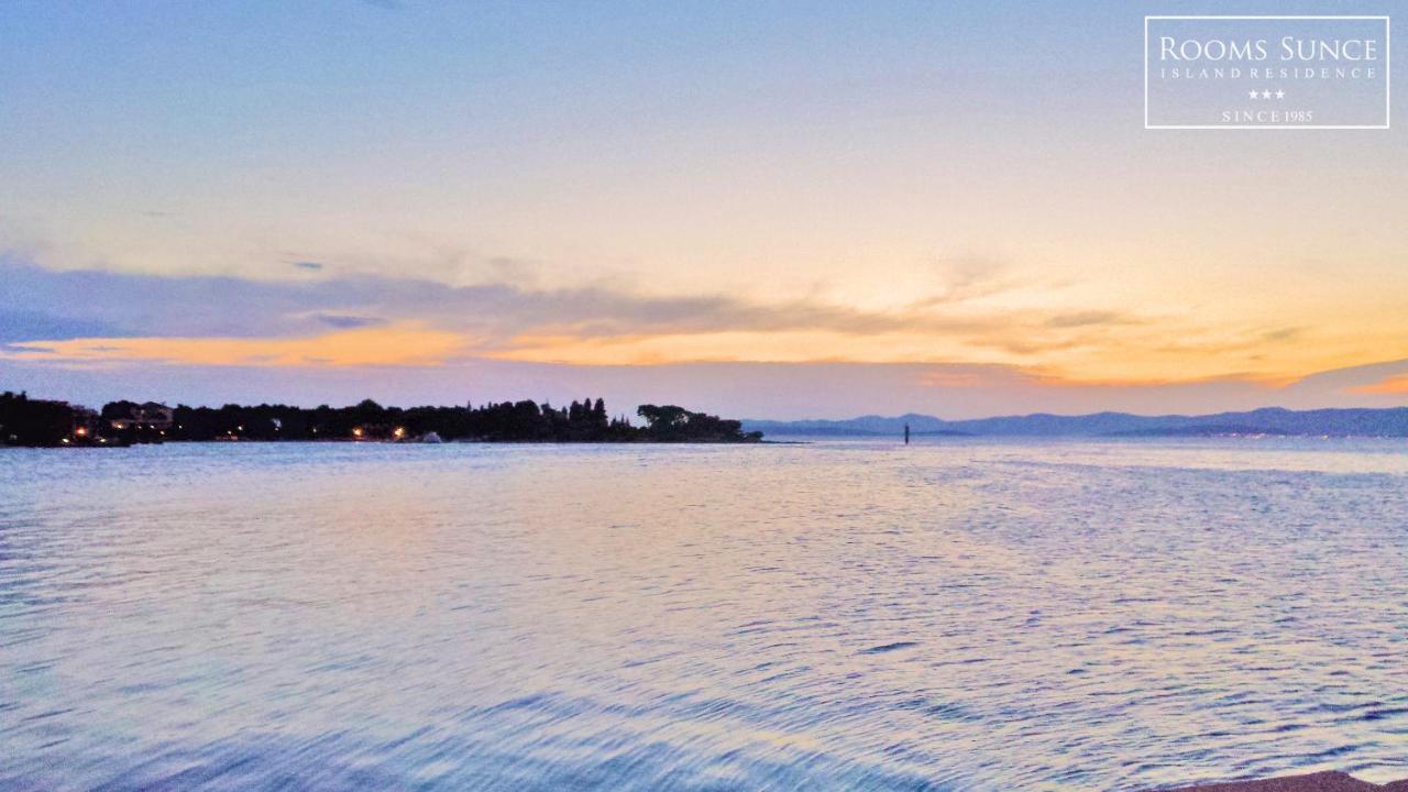 Apartments Residence Sunce Supetar - Cozy Base To Stay And Explore Island Brac Free Parking Екстер'єр фото