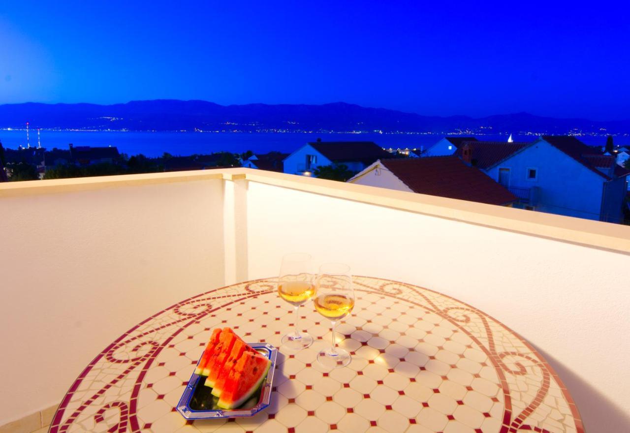 Apartments Residence Sunce Supetar - Cozy Base To Stay And Explore Island Brac Free Parking Екстер'єр фото