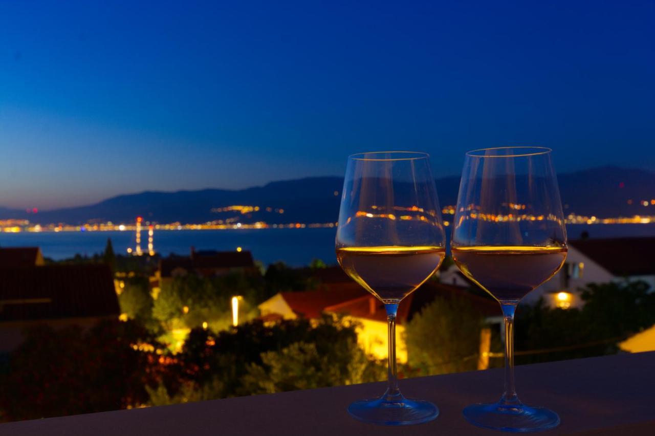 Apartments Residence Sunce Supetar - Cozy Base To Stay And Explore Island Brac Free Parking Екстер'єр фото
